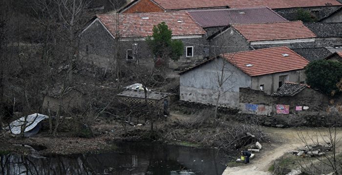 荷兰记者走访湖北 揭农村地区染疫死亡浪潮