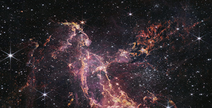 NASA新发现：恒星在星图的尘埃中形成