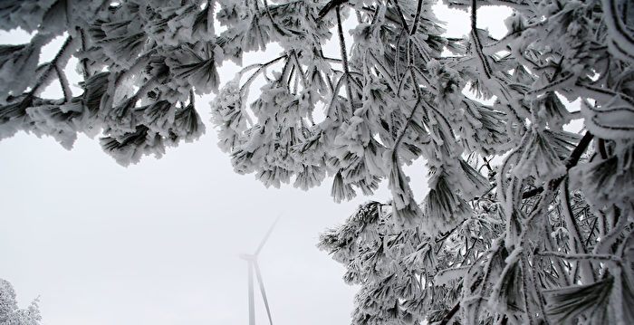 中国13省会气温创新低 北京低至-16.7℃