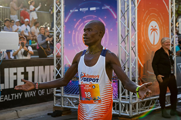 組圖：2023年邁阿密馬拉松賽 肯尼亞選手奪冠