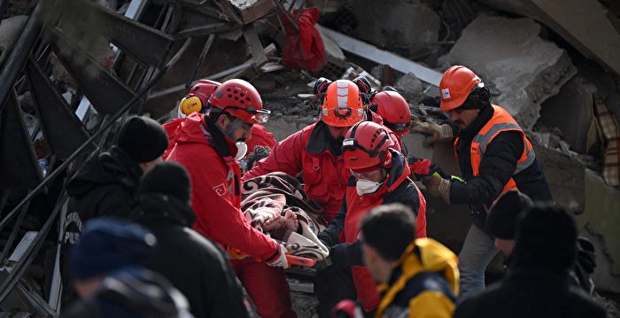 土耳其叙利亚余震不断 死亡逾5千 救援艰难