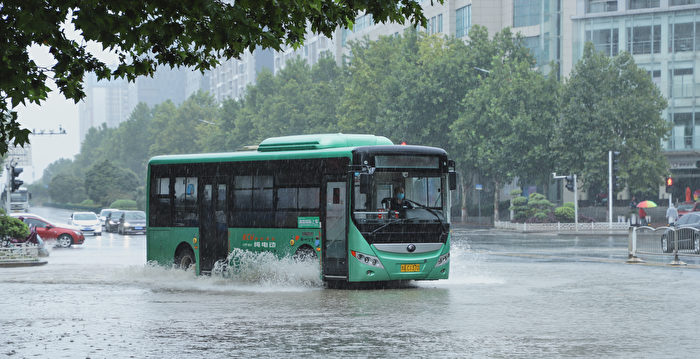 运营亏损无人承包 黑龙江安达市部分公交停运