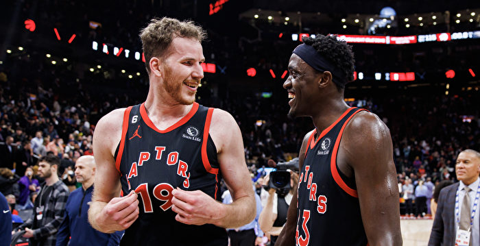 组图：NBA西亚卡姆得26分 助猛龙战胜鹈鹕