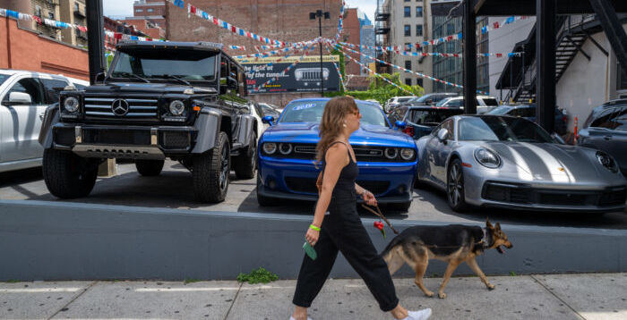 【名家专栏】厂商和疫情推汽车价格至历史新高