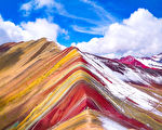 组图：地质奇观 秘鲁美丽迷人的彩虹山