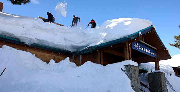 大雪袭击美东北地区 南方开始风暴过后的清理