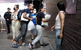 照顧無證移民食宿 紐約市府每天花費上千萬