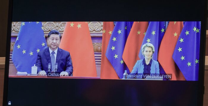 冯德莱恩抵京发推:欧企在华面临各种歧视