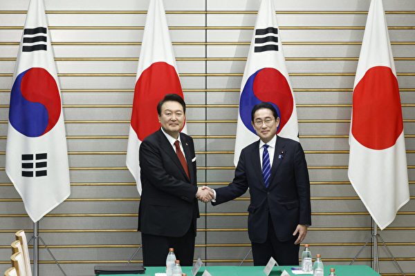 组图：睽违12年 韩国总统访问日本