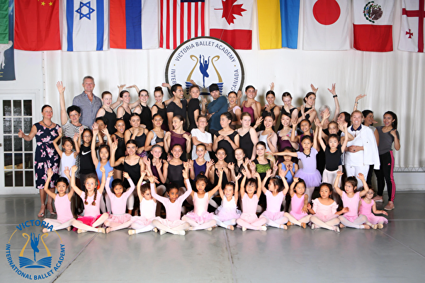加拿大著名的芭蕾舞舞蹈學校（多倫多維多利亞舞蹈學院提供）