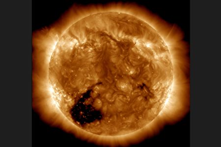 太阳在不断膨胀 科学家发出警告