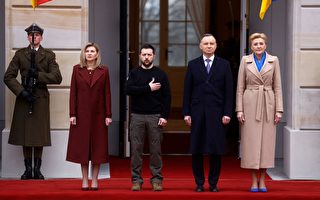 烏克蘭總統訪問波蘭 接受最高勳章