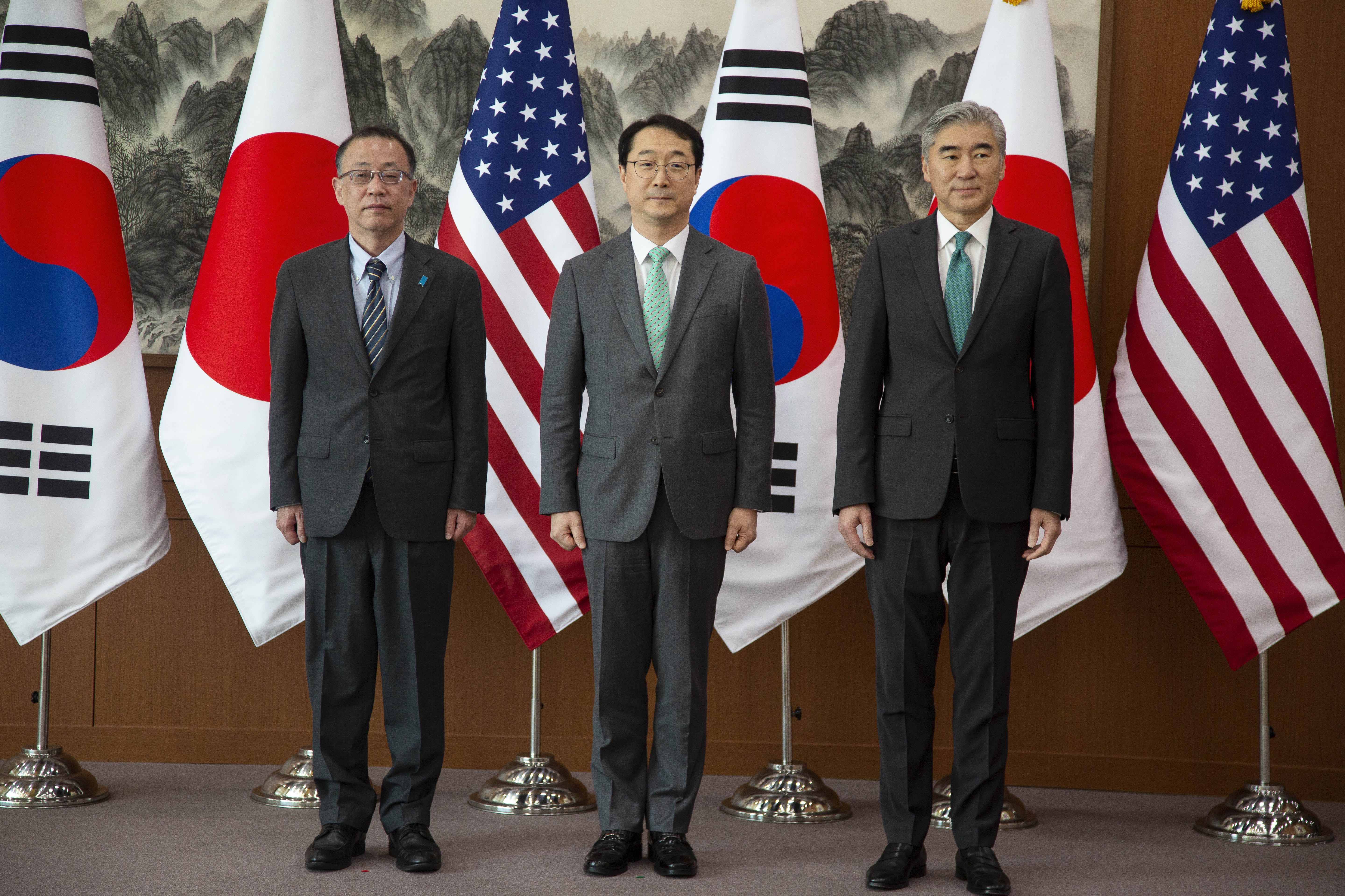 組圖：美韓日三方會談呼籲禁止朝鮮工人出國| 美國| 韓國| 日本| 大紀元
