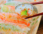 【美食天堂】寿司饭团卷做法～米纸卷起来