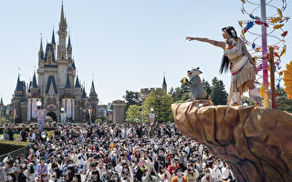 组图：东京迪士尼欢庆成立40周年