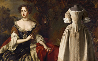 組圖：17世紀貴婦的銀線蕾絲裙保存完好