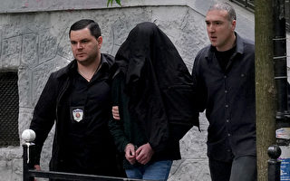 快讯：塞尔维亚校园枪击酿9死 14岁嫌犯被捕