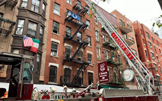 纽约小意大利餐馆区楼宇失火 无人员伤亡