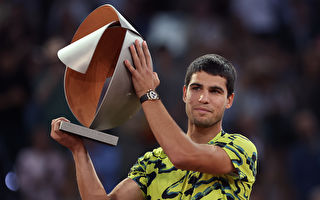 馬德里網球賽 阿爾卡拉斯登頂 薩巴倫卡奪冠