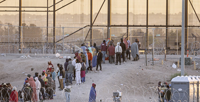 学校用作临时难民收容所 拜登票仓区民众不满