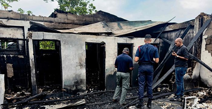 圭亚那一中学宿舍发生火灾 至少19人遇难