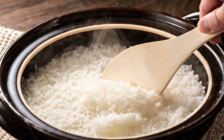煮米饭用什么水好？6个秘诀让米饭软糯可口