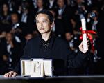 陳英雄新片《火上鍋》 戛納影展摘最佳導演獎