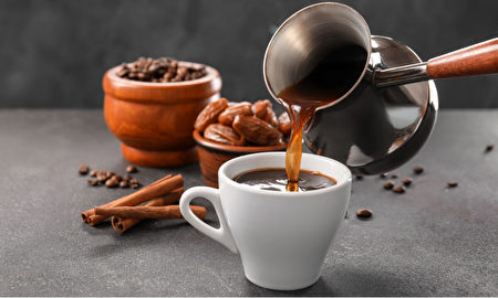 喝多少咖啡能改善視力？研究：喝對有效點才管用