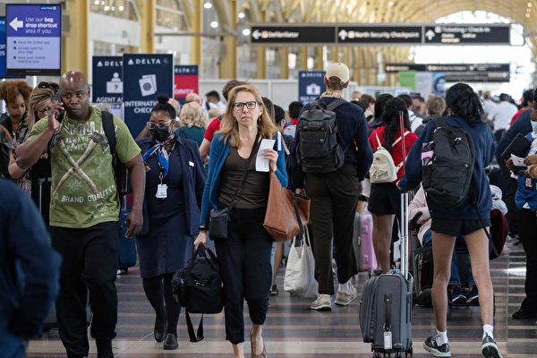 美假日航空客运量超过2019年疫情前水平
