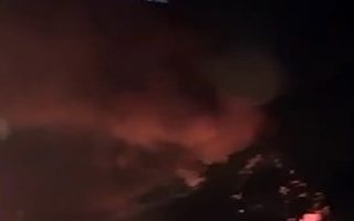 浙江海寧工棚爆燃致5死 大火延燒一個多小時