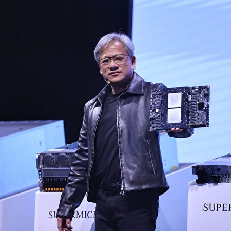 輝達執行長黃仁勳表示，輝達的下一代晶片產品也會由台積電生產。