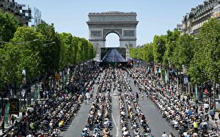 5千人巴黎香街上听写比赛 被列吉尼斯世界纪录