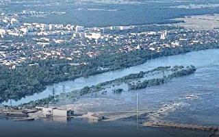 组图：乌克兰南部大坝被炸后决堤
