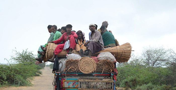 飓风“灾难”将临 印巴两国17万人撤离