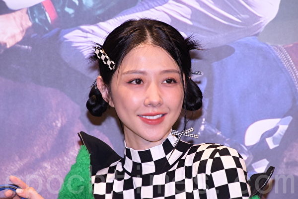 邵雨薇 在台北 出席 Longchamp秋冬系列媒体预览会 。