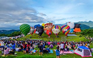 台灣熱氣球嘉年華開幕 媽祖球首飛 天空繽紛熱鬧