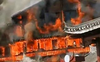 贵州苗寨景区起火至少2死6伤 有人跳楼逃生