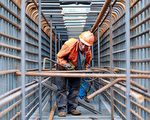 專家：當前中國經濟困境的根源在於體制