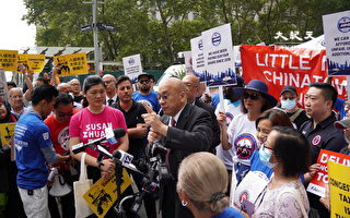 組圖：紐約市上百群眾聚集MTA 反對堵車費