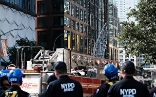 紐約曼哈頓一起重機起火倒塌 六人受輕傷
