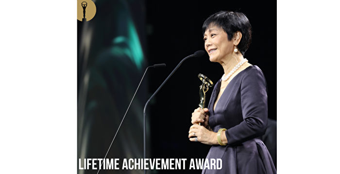 获颁大马电影节终身成就奖 张艾嘉笑言被催退休