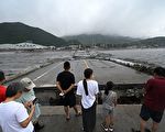 袁斌：别整天慰问外国了，关心一下北京灾民吧