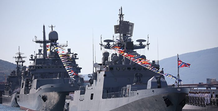消息：俄黑海海军基地遭无人机袭击 军舰受损