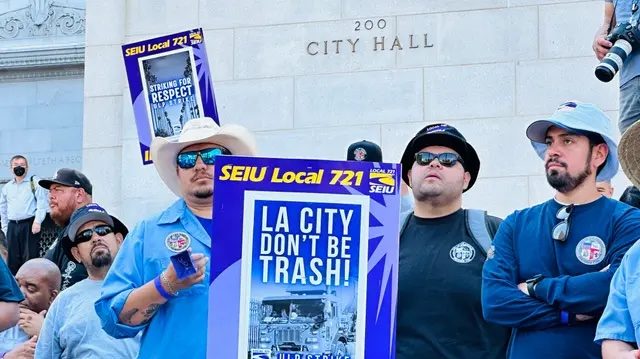数千名洛杉矶市工人参加南加州夏季罢工