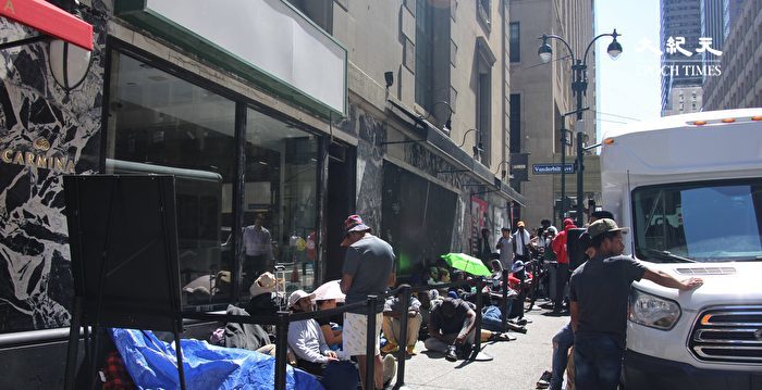 纽约州长霍楚律师 批评纽约市处理移民危机不力