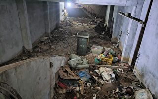 屏东公寓堆积杂物 县府开罚并清出40吨垃圾