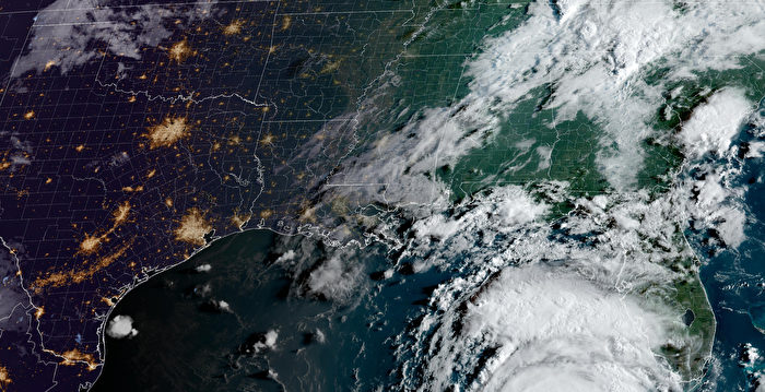 登陆佛州前 伊达利亚将增强为极危险大飓风