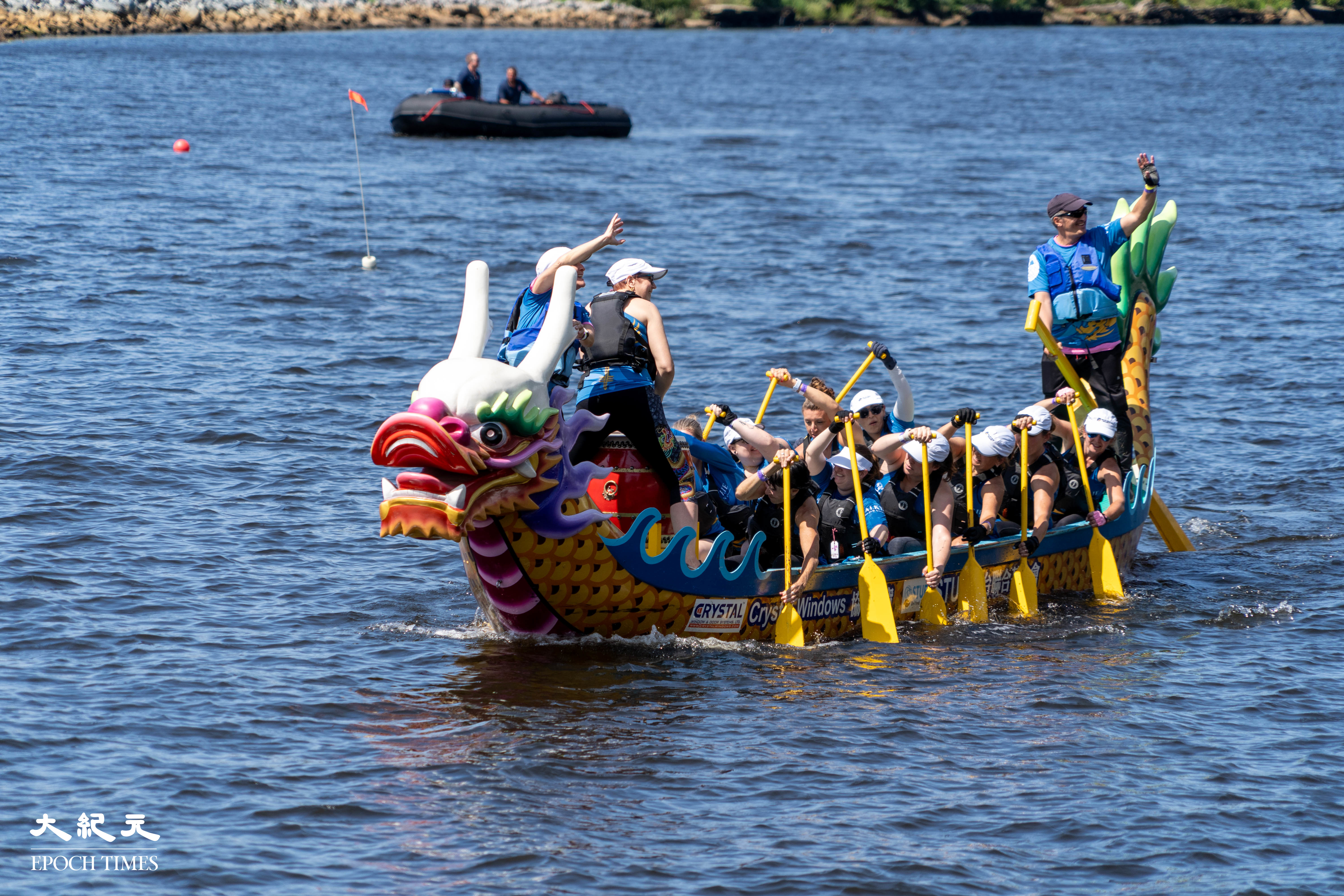 Taiwan Dragon Boat Festival 端午節划龍舟比賽- Foreigners in Taiwan