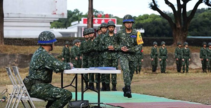 台湾向美增购手榴弹 专家：国军实弹训练备战