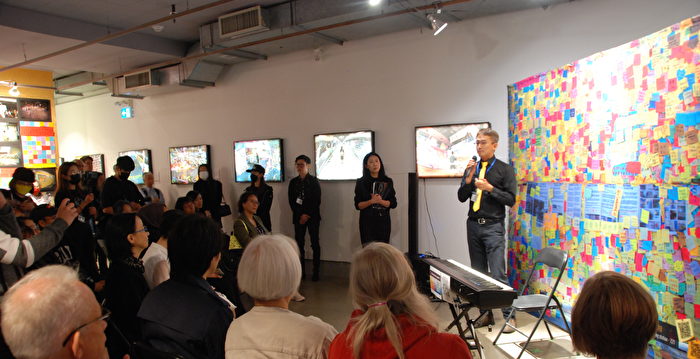 记念反送中 多伦多举办香港连侬墙摄影展